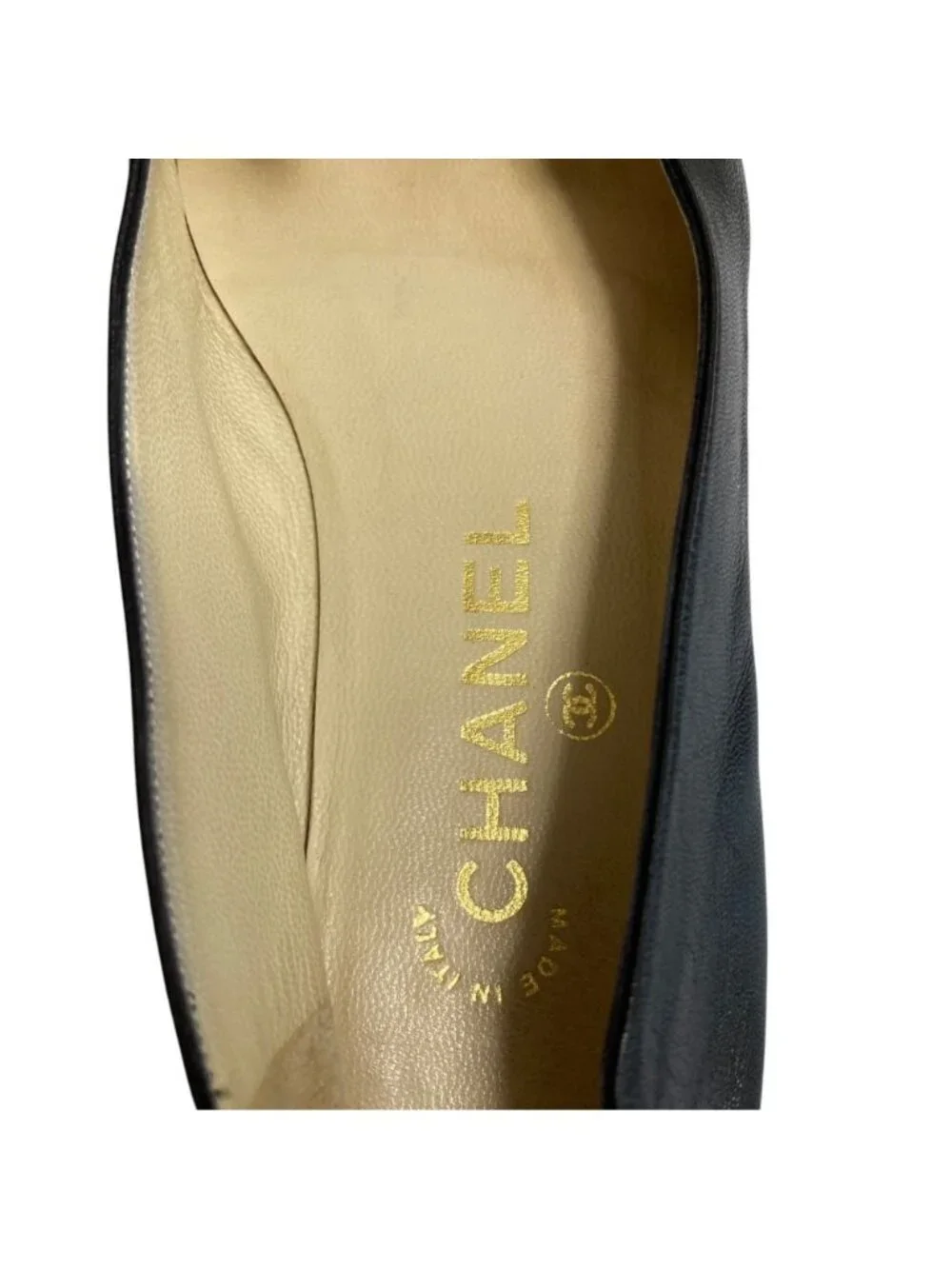 Chanel Turnlock CC Logo Plain Toe Shoes Flat Leather Pumps Black